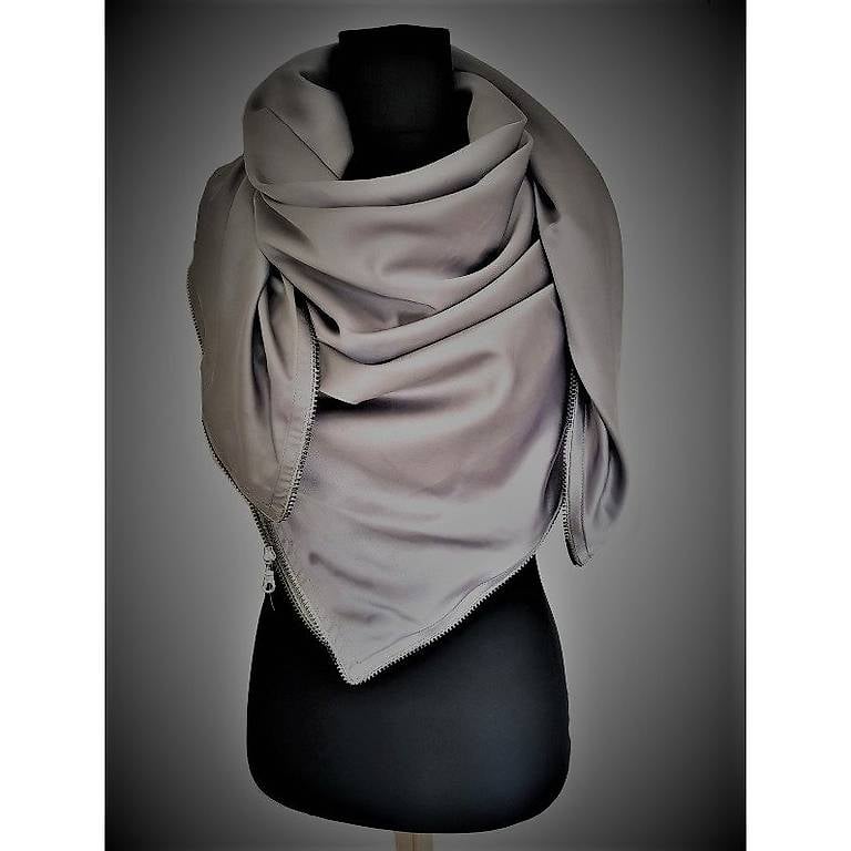 Seidenfoulard mit Reissverschluss Design_Silber_NEU