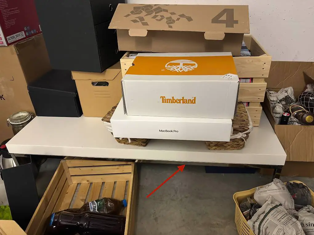 gratis Tisch - sehr guter Zustand