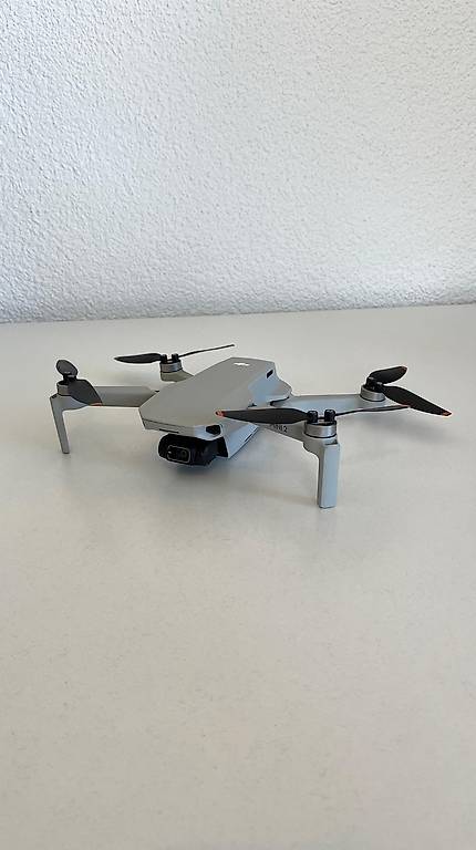 Drone DJI Mini 2 Fly More Combo