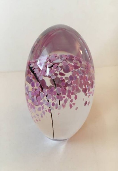 Daum Nancy Egg Paper Press signed.