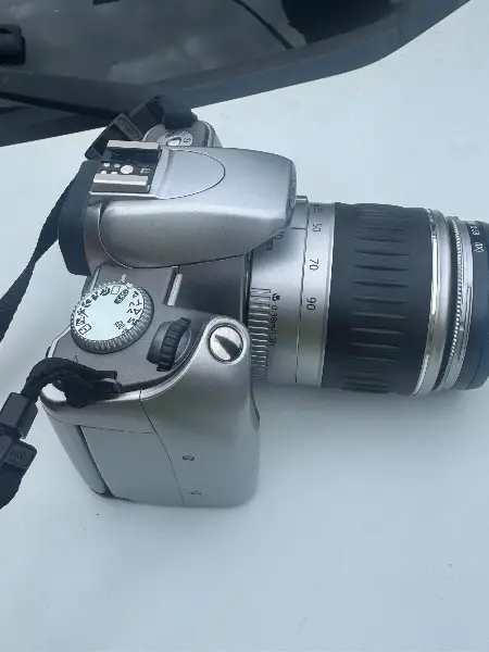 Canon eos 300 V mit 28-90 mm - und 75-300 mm Objektiv