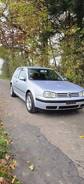 VW Golf 1.6