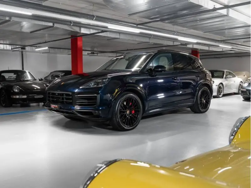 porsche cayenne gts