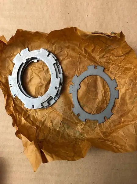 Chevrolet Dodge Ford Dana 60 Spindle Nut Retainers