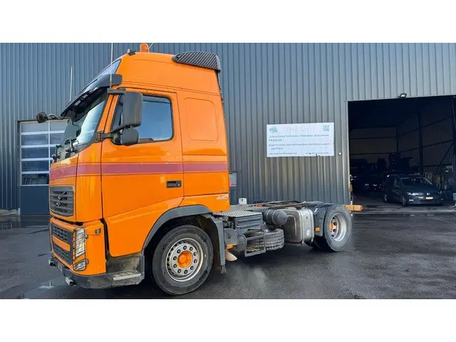 VOLVO, FH-440, Kommunal-Traktoren