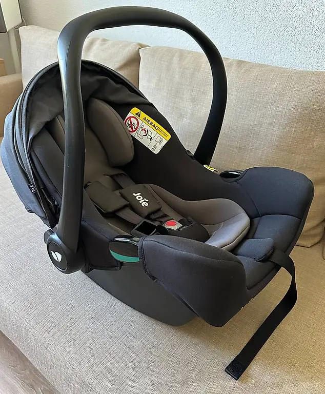 Joie Auto Babyschale