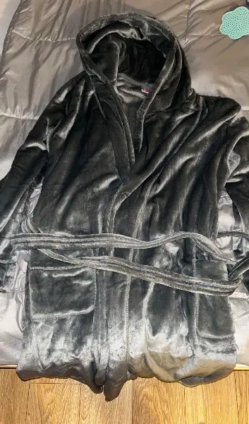 Engelberg Strauss Bademantel mit Kapuze - NEU - Grösse L