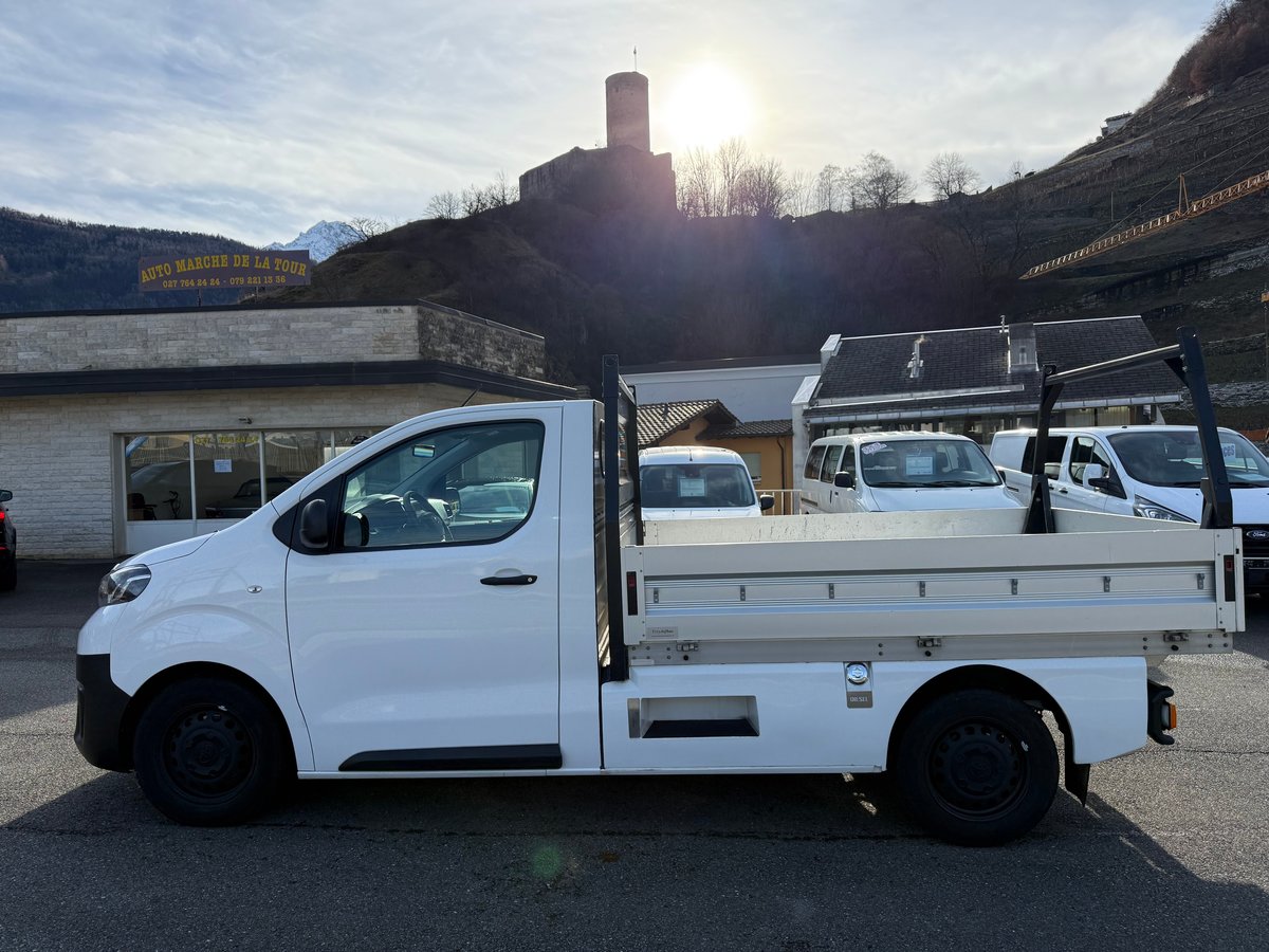 TOYOTA Proace 2.0D Plattform Medium