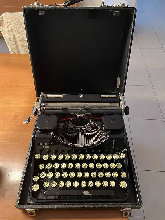 Schreibmaschine antik