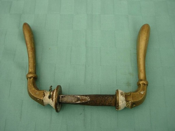  altes Türfallen Paar Messing 1