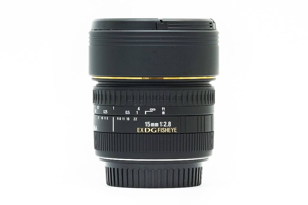 Sigma 15mm f/2.8 Fisheye Autofokus-Objektiv für Canon EF