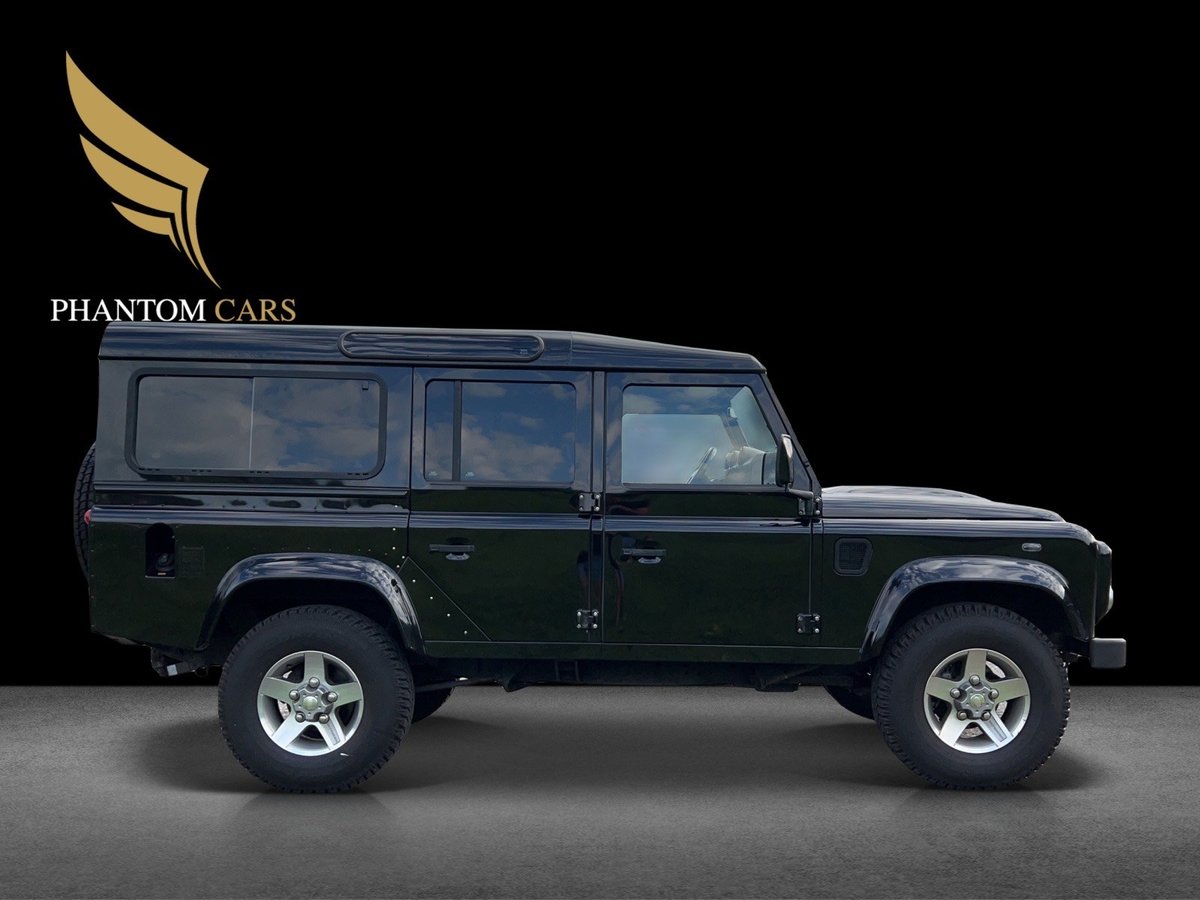 LAND ROVER Defender 110 SW 2.4Tdc Black Pearl
