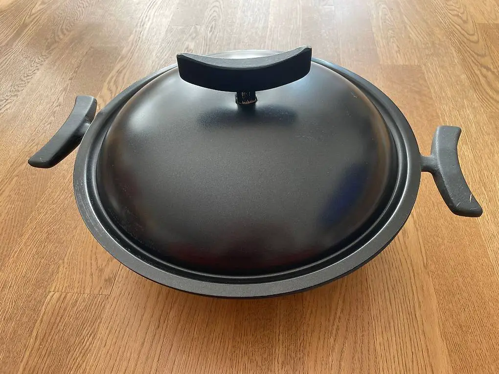 Wokpfanne Gusseisen