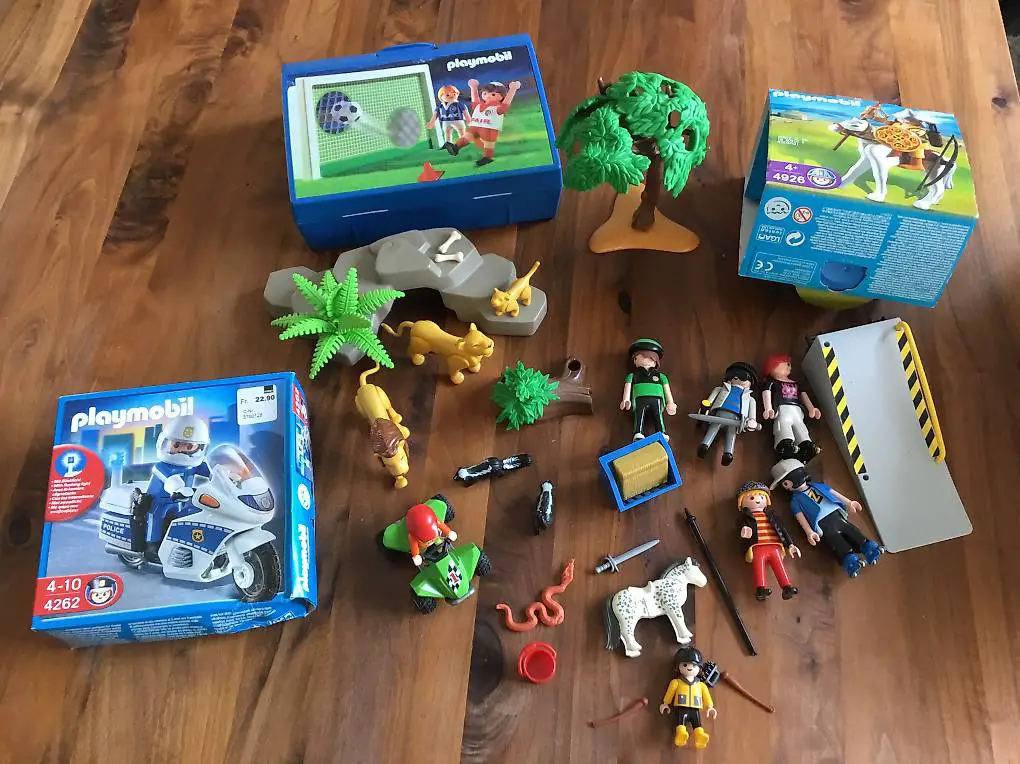 playmobil verschiedene figuren/ teile