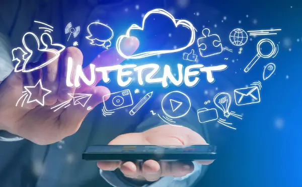 Internetzugang für Ihr Unternehmen, Zuhause oder unterwegs.