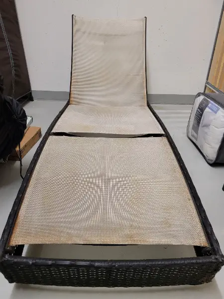 GRATIS - Rattan Liegestuhl / Gartenliege gebraucht