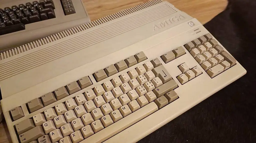 Diverse Vintage Computer