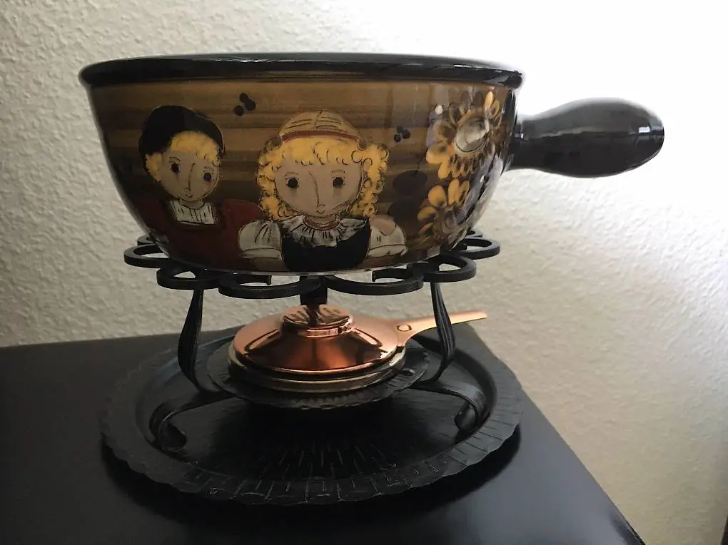 Fondue Set schweiz. Handarbeit