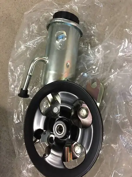 Servopumpe zu Toyota Yaris