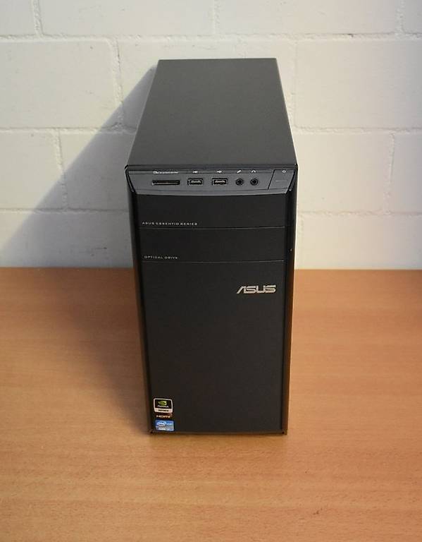 Computer Asus Essentio CM6340