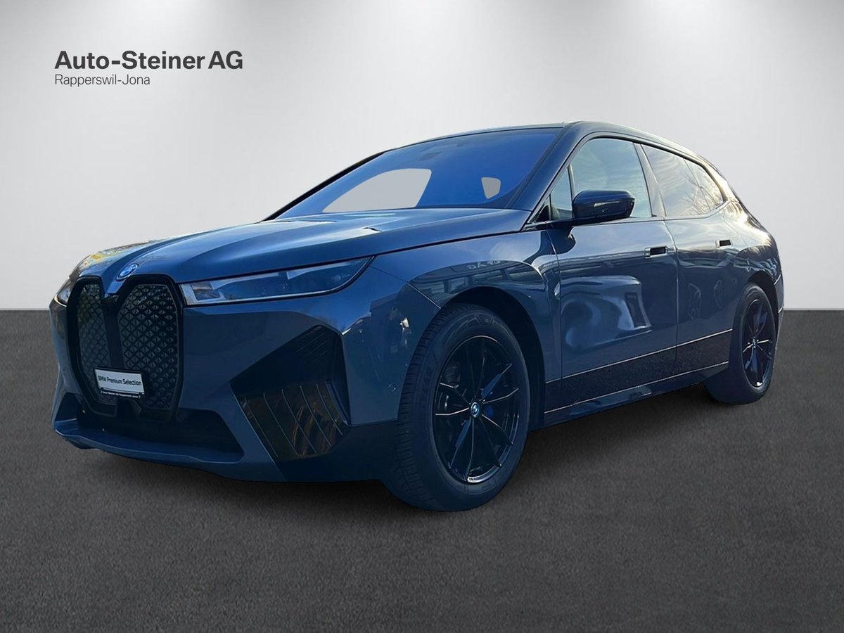 BMW iX 40 Launch Edition