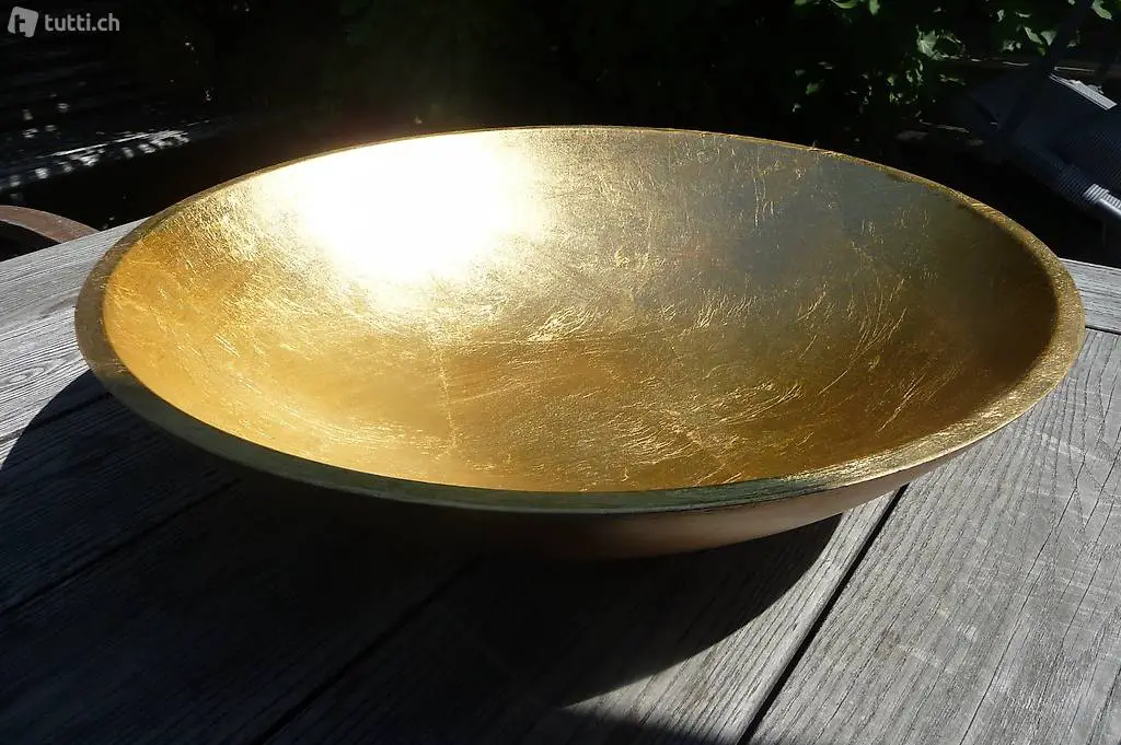 Schale gross, goldfarbig