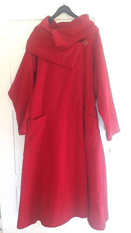 Wollmantel, dunkelrot