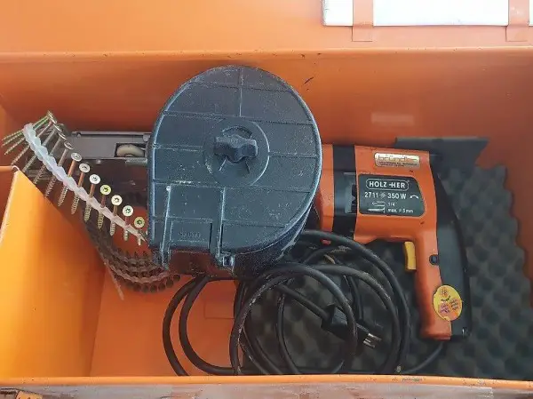  gebrauchter Magazinschrauber Holzher 2711, 350 W, 220V