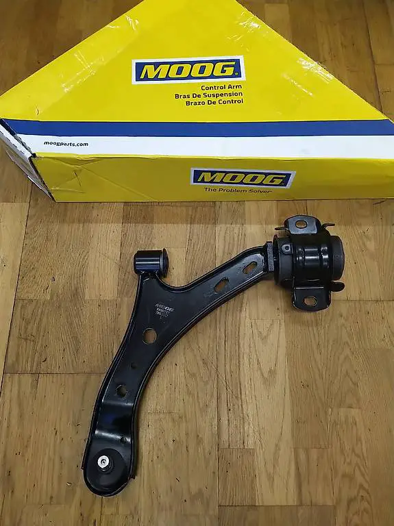 Ford Mustang 2005 - 2009 Set Vollständiger Querlenker NEU