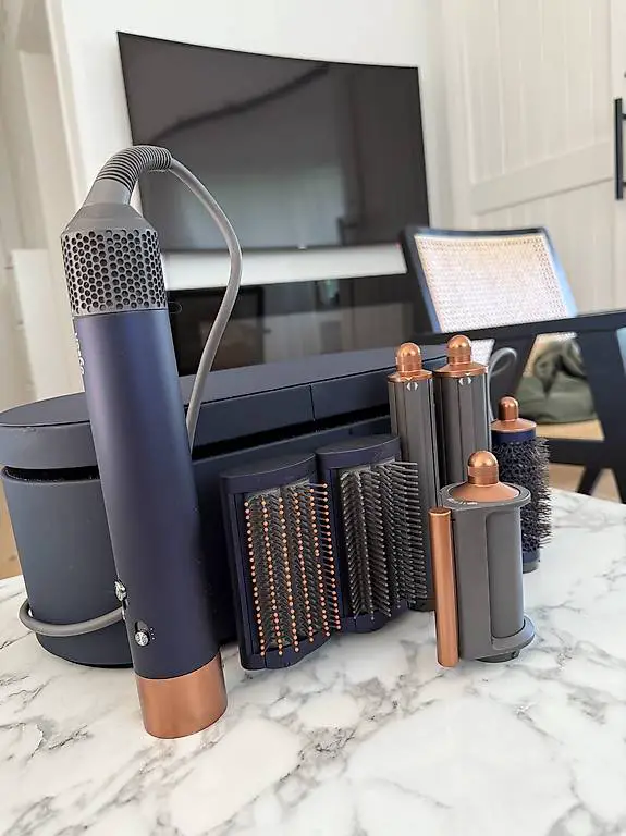 Dyson Airwrap Complete Long? Wie neu?