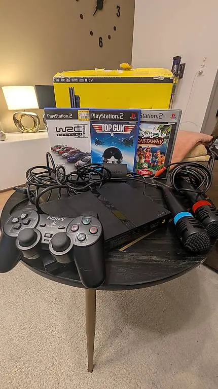 Playstation 2, Singstarzubehör und Spiele