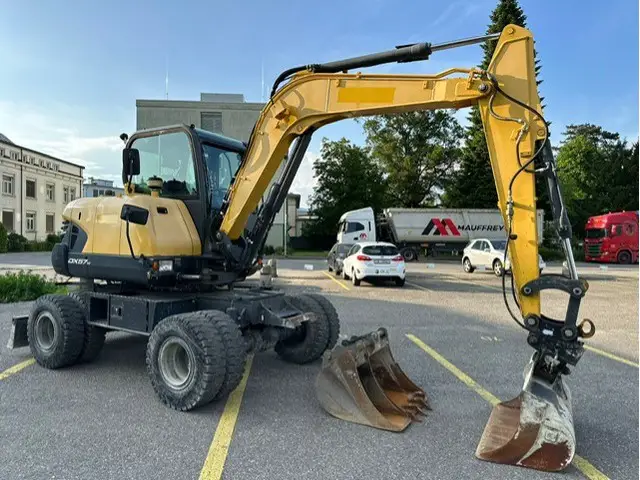 Doosan DX57, Radlader