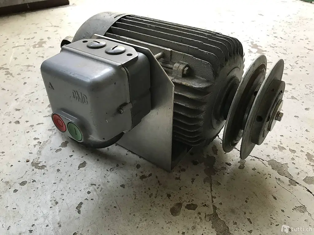 Elektromotor 380V mit Riemenscheibe Pully