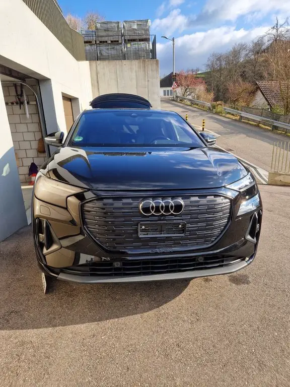 AUDI Q4 e-tron Sportback 55 quattro
