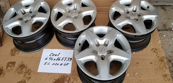  Stahlfelgen Opel mit Raddeckel occ. gebraucht