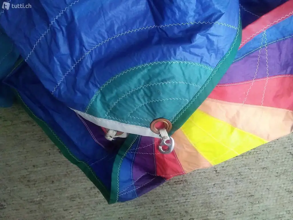 Spinnaker simmetrico taglio triradiale