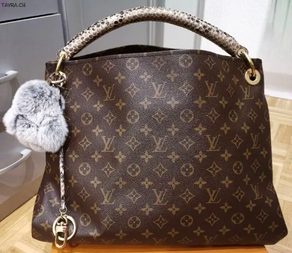 Magnifique sac en cuir LV