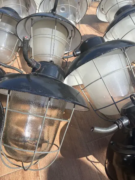 Sehr schöne nostalgische Industrielampe 50 ér Jahre