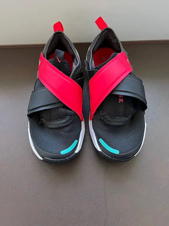 Nike Turnschuhe Grösse Gr. 33