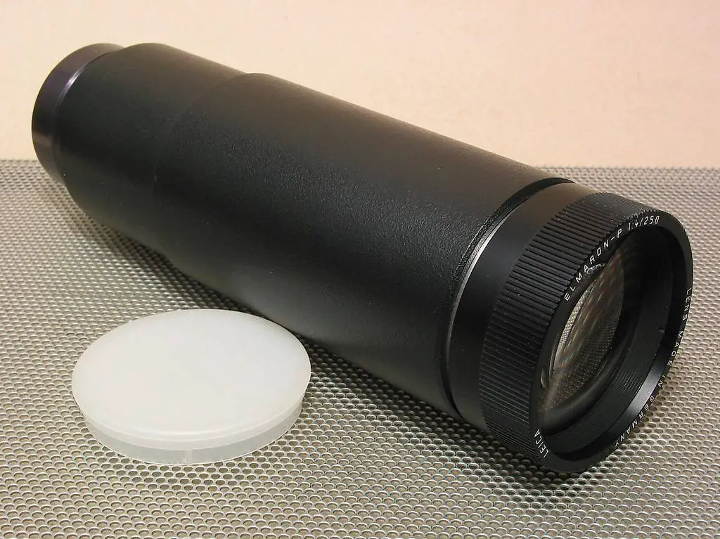 LEICA Elmaron P 1:4 250mm Pradovit Objektiv Diaprojektor RAR