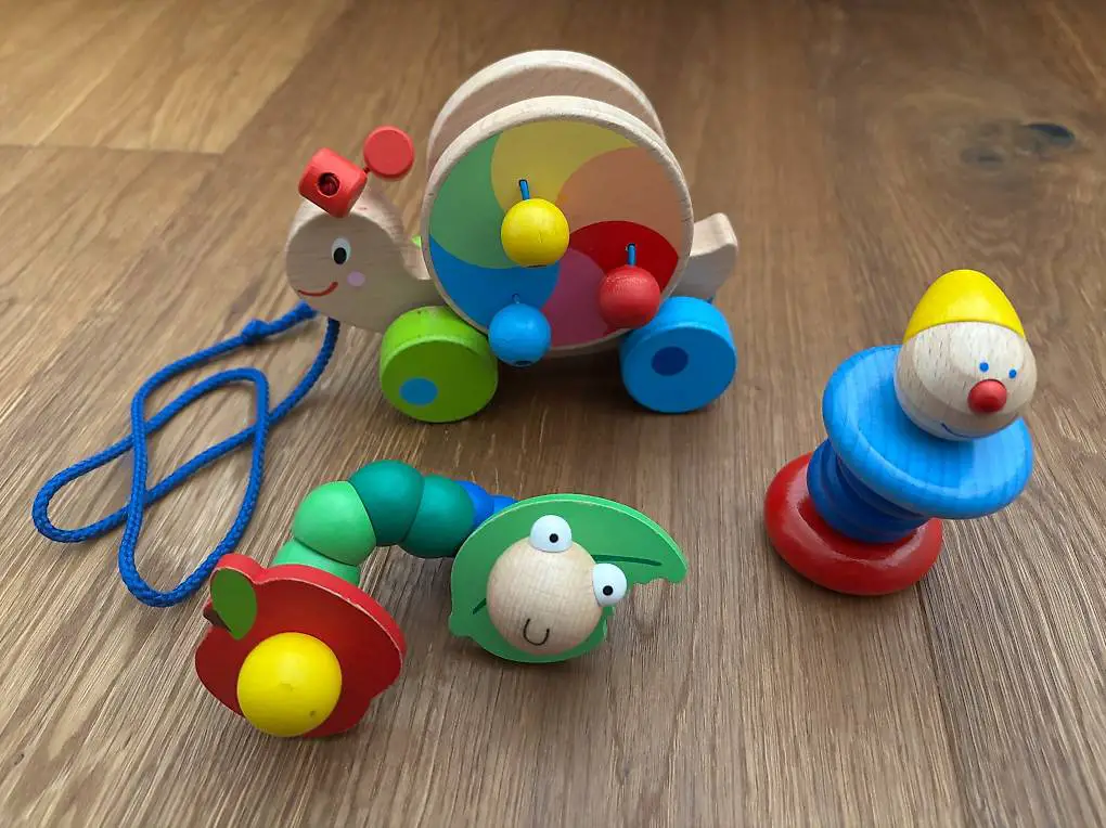 Schnäppchen: Baby Holz-Spielsachen