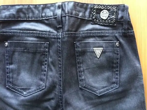 Jeans Damen Guess Gr. 28/32 schwarz Glanz neu