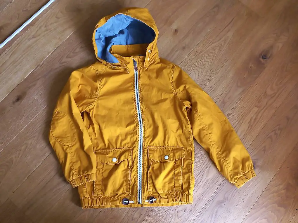 Leichte Baumwoll-Jacke / Grösse 140