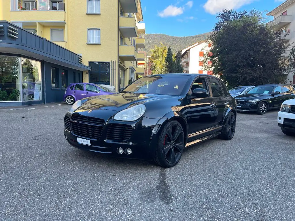 PORSCHE Cayenne 4.5 V8 Turbo