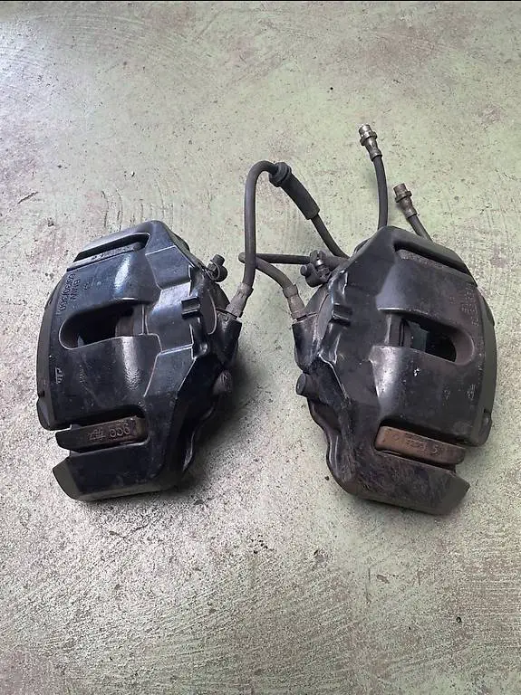 Bremssattel vorne BMW M3