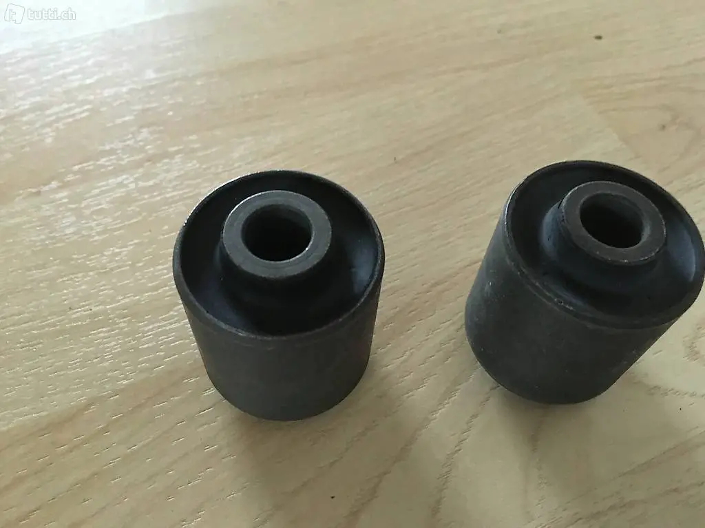 Honda CRX ED9 EE8 Querlenkerbuchen vorne