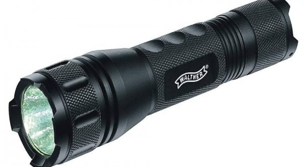 "Neuware " Taschenlampe Walther Tactical XT 2