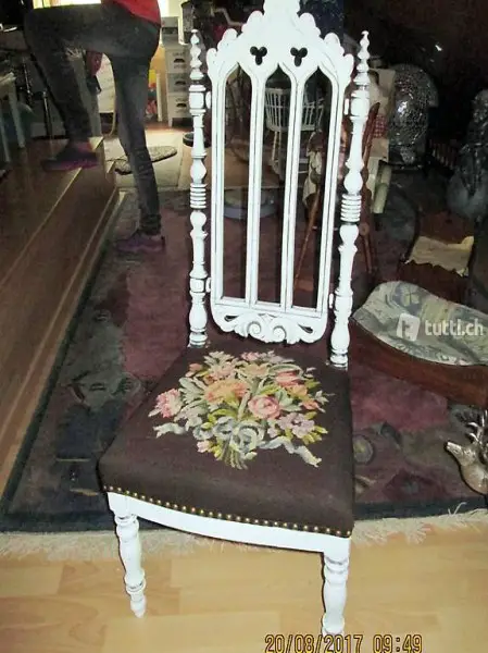 Biedermeierstuhl mit Gobeline