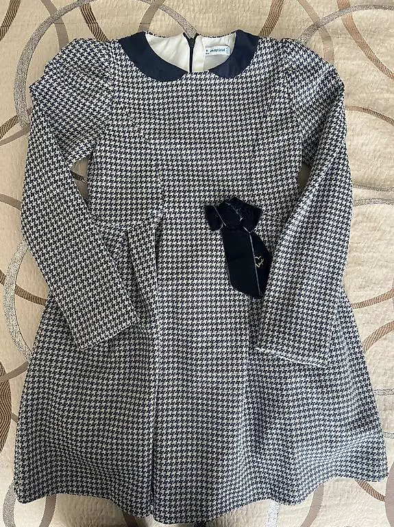 Mädchenkleid Majoral Gr.128