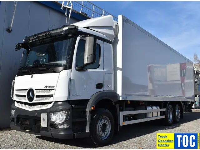 MERCEDES-BENZ, Antos 2543 L E6 6x2 2-Zonen Tiefkühl, Kühlfahrzeug